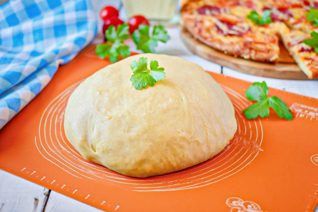 Тесто для пиццы на кефире без дрожжей