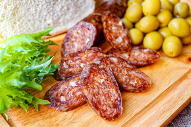 Колбаса чоризо домашняя