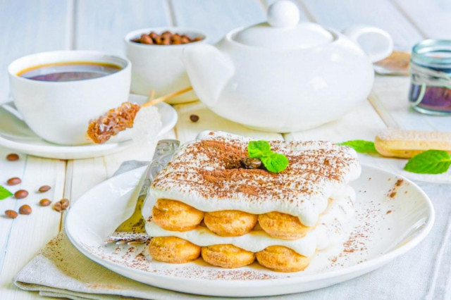 Тирамису без яиц с маскарпоне на скорую руку