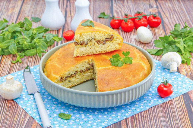 Заливной пирог с курицей и грибами