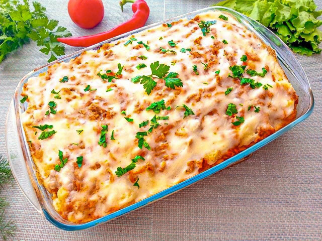 Запеканка с мясным фаршем и цветной капустой