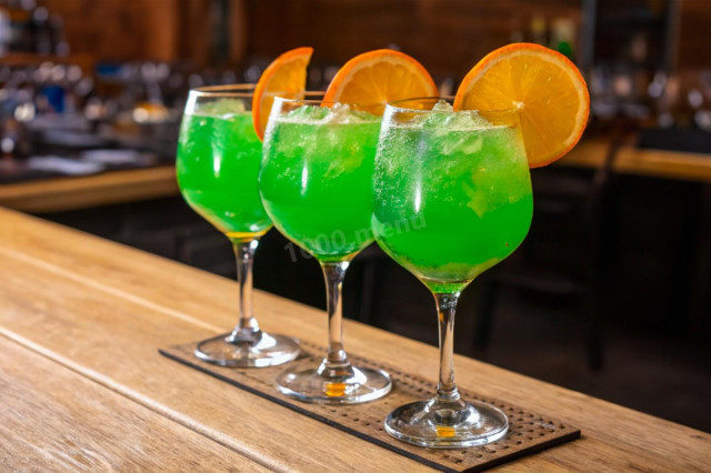 Коктейль Зеленая фея с абсентом