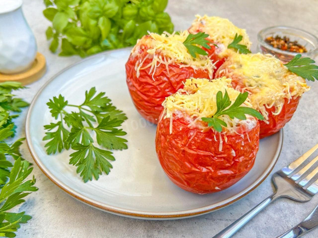 Помидоры фаршированные курицей и сыром в духовке