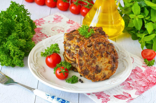 Печеночные котлеты из куриной печени рубленные