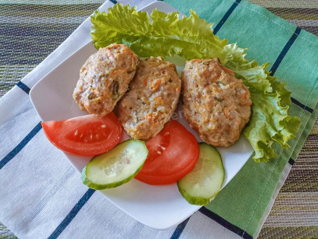 Котлеты из фарша на пару в мультиварке