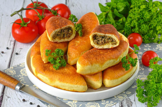 Пирожки с ливером жареные на сковороде