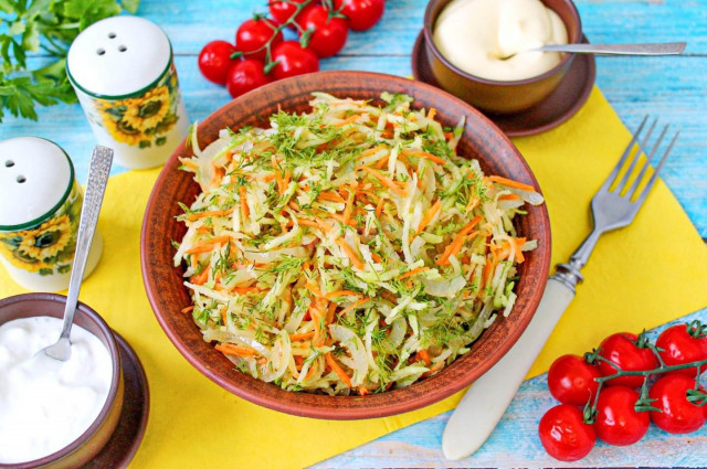 Салат с редькой и жареным луком