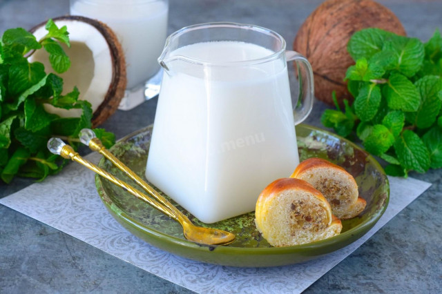 Как сделать кокосовое молоко в домашних условиях