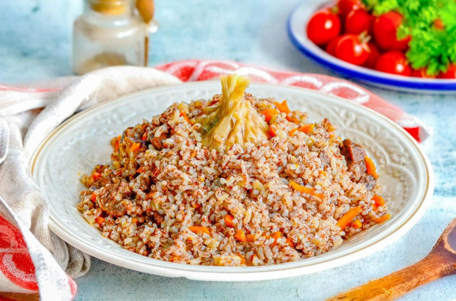 Ферганский плов из Узбекистана в казане