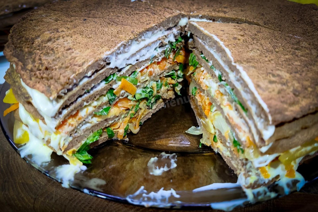 Печёночный тортик .