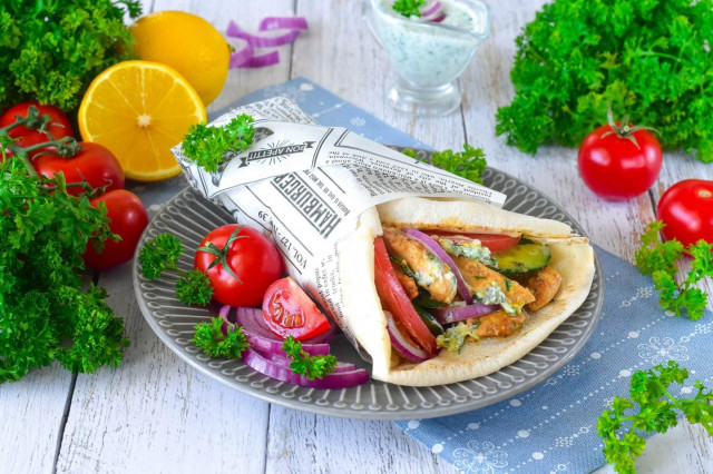 Греческий гирос с курицей классический