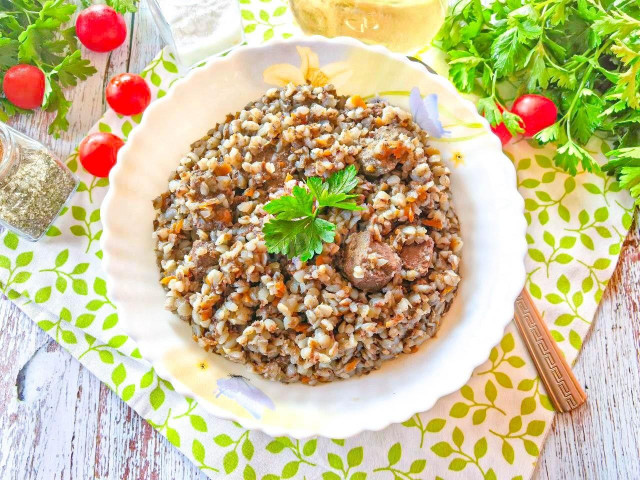 Гречка с печенкой и овощами - просто и вкусно