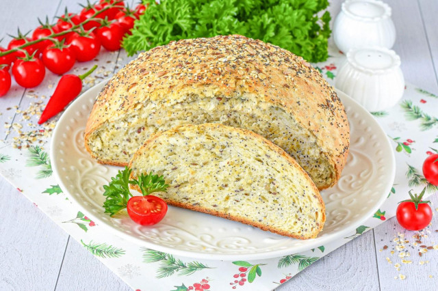 Хлеб с семенами льна и подсолнечника