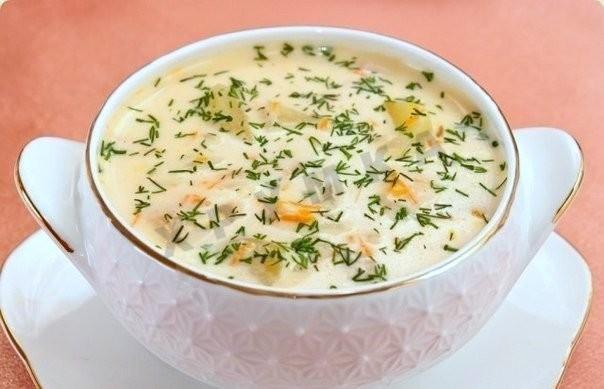 Сырный куриный суп с рисом