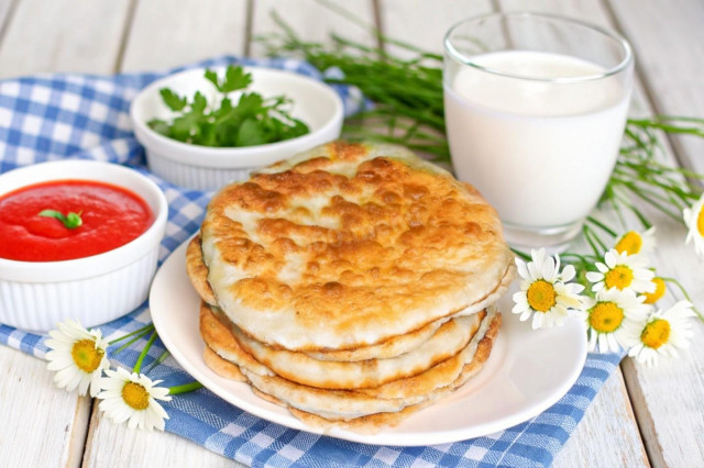 Пресные лепешки на сковороде быстро и просто