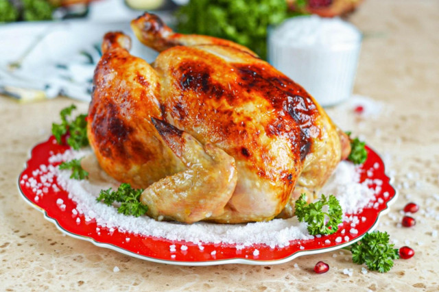 Хрустящая курица на соли запеченная в духовке целиком