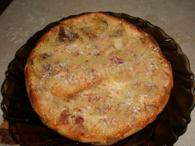 Пирог с яблоками и корицей на кефире и соде