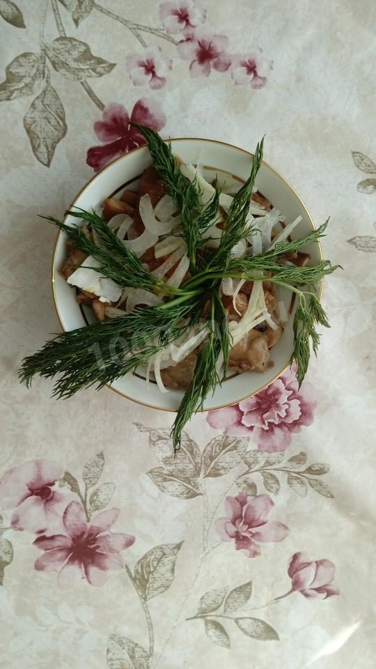 Соленые белые грибы из замороженных летом