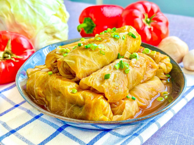 Постные голубцы с рисом и грибами