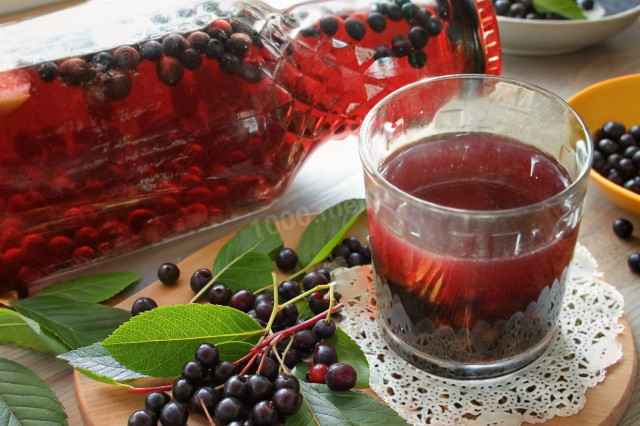 Компот из черемухи на зиму