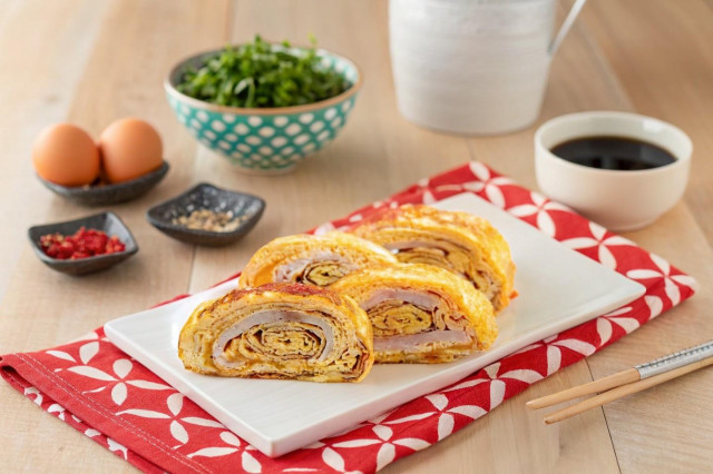 Тамагояки омлет японский