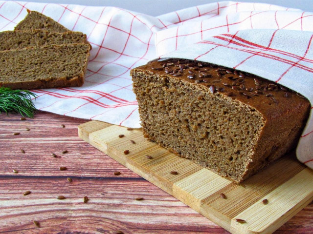 Домашний ржаной хлеб на закваске с солодом в духовке