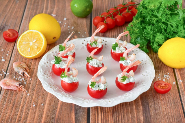 Помидоры черри с сыром и креветками
