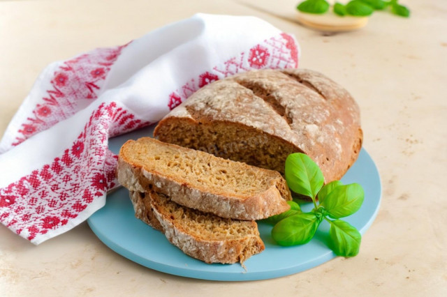 Черный хлеб из ржаной и пшеничной муки в духовке