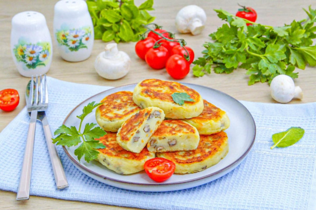 Котлеты постные картофельные на сковороде