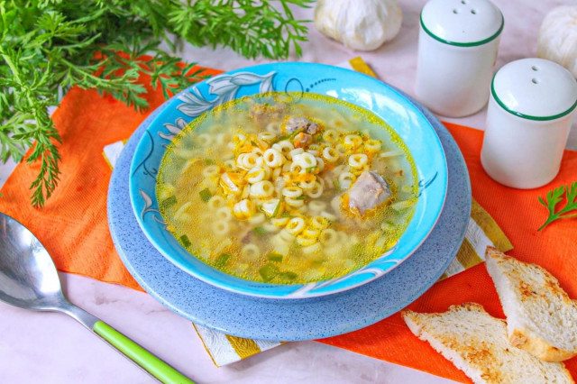 Куриный суп с макаронами