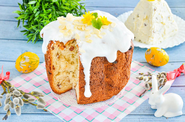 Простой кулич в хлебопечке