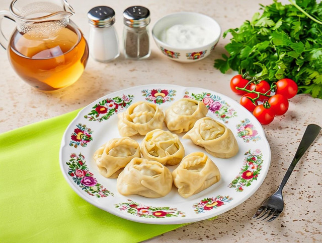 Манты с картошкой и луком без мяса