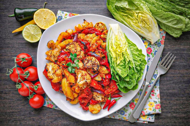 Картошка с овощами в аэрогриле