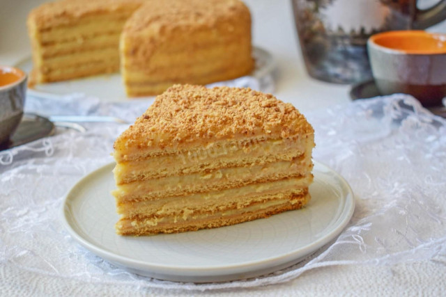 Торт медовик с заварным кремом
