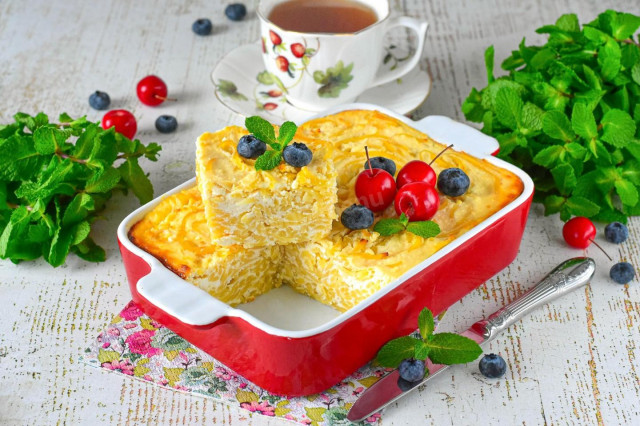 Запеканка с макаронами и творогом в духовке