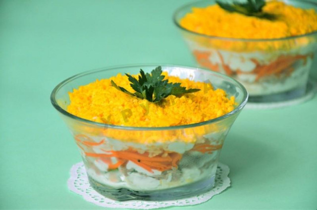 Салат с тунцом и корейской морковью