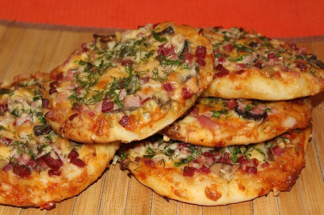 Рецепт тонкого теста и соуса для итальянской пиццы