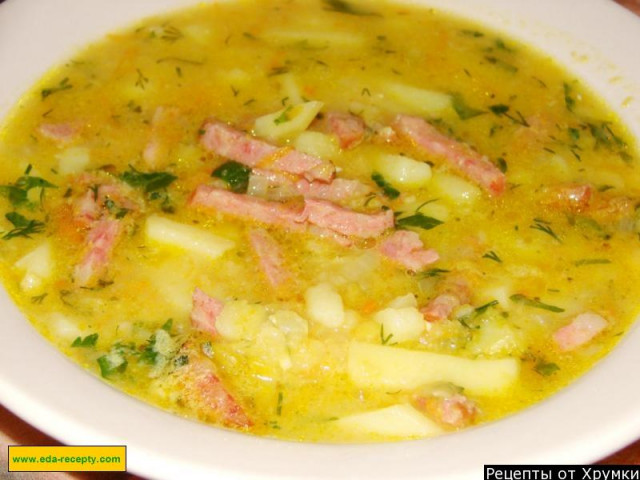 Гороховый суп со свининой и колбасой