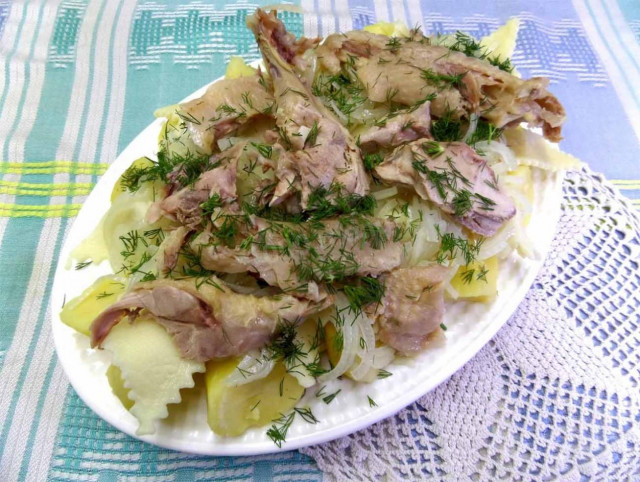 Бешбармак с мясом индейки по-русски