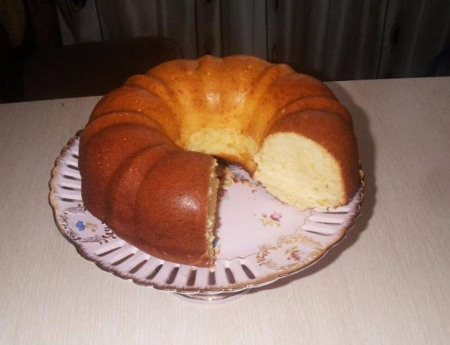 Творожный кекс с ванильным сахаром и апельсиновой цедрой