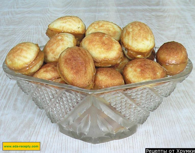 Домашнее печенье Орешки на маргарине с вареной сгущенкой