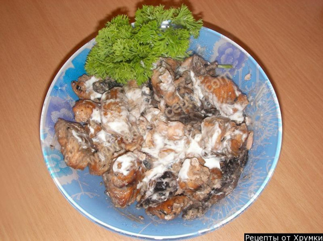 Жареная горбуша с грибами