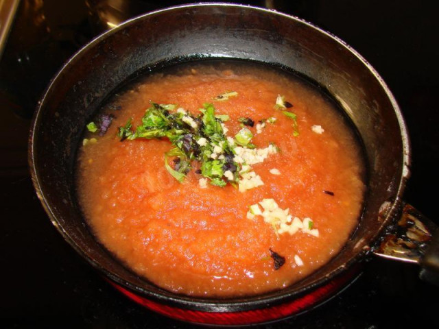 Пряный томатный соус